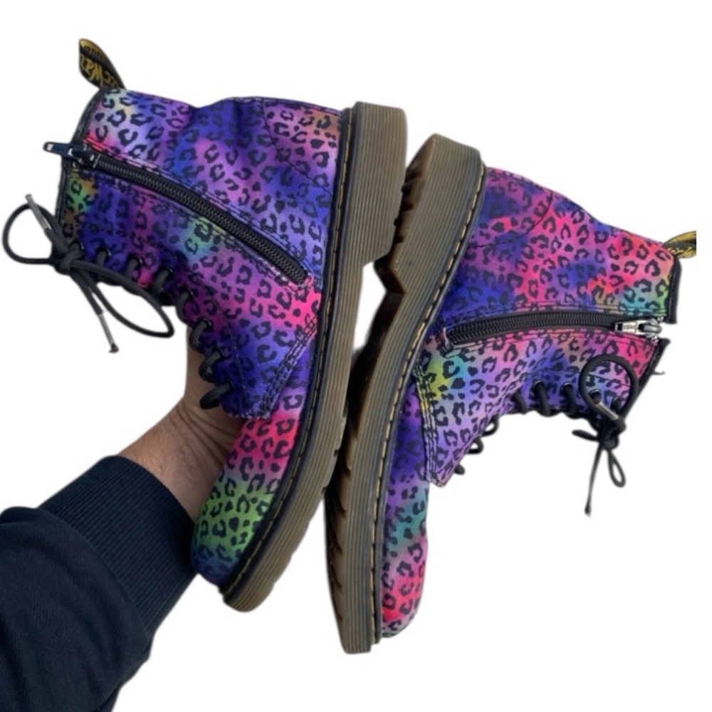 Dr. Martens Delaney Kids' Psyche Leopard print canvas boots Size 5 - Picture 4 of 10